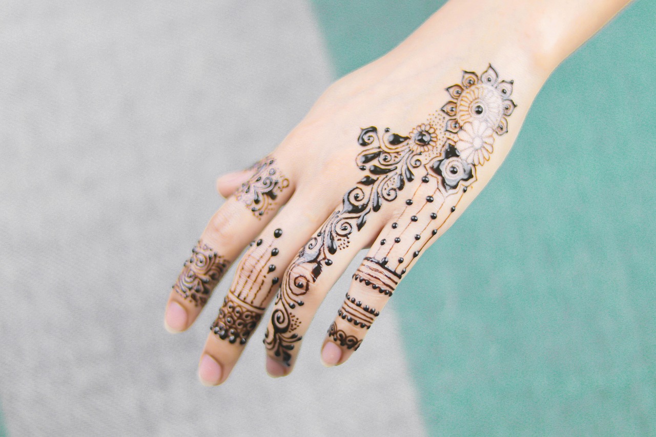 Tips for Applying and Maintaining Stylish Finger Mehndi Designs