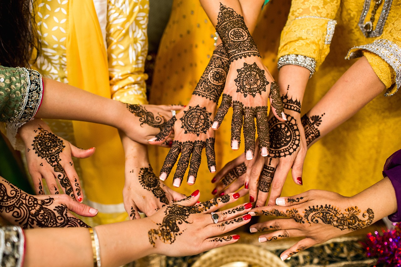 How to Create Stunning Halka Mehndi Designs