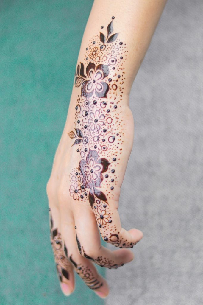 Tips for Care and Longevity of Mehndi Design